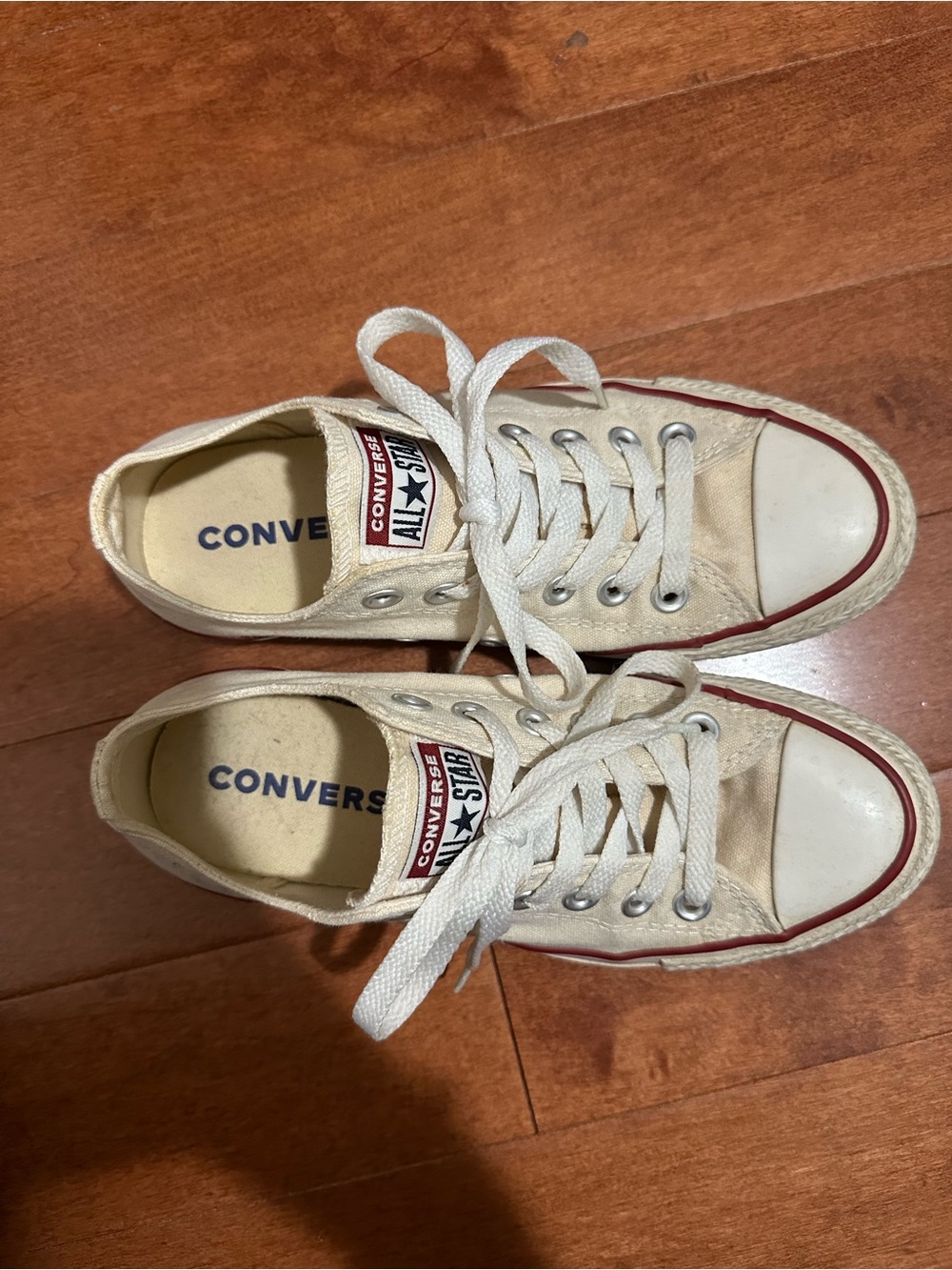 Any reasonable OFFER Converse Women’s Low Top Canvas Sneakers in off White with